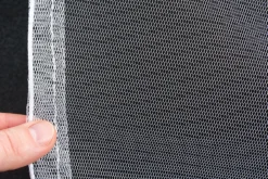 Klamboe Abbey Camp Lichtgewicht 2-Persoons Wit -Buitenkampeer Winkel 21HP detailstof