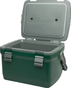 Koelbox Stanley The Easy Carry Outdoor Green 6,6L 12 Koelbox Stanley The Easy Carry Outdoor Green 6,6L -Buitenkampeer Winkel 4 Large JPG Adventure20Easy20Carry20Outdoor20Cooler207QT20Green 5
