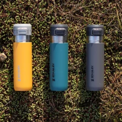Thermosbeker Stanley The Quick Flip Grijs 0,7L -Buitenkampeer Winkel Stanley20 20The20GO20Quick Flip20Water20Bottle200.720L20 202420OZ20 20Lifestyle20Images20 204 1